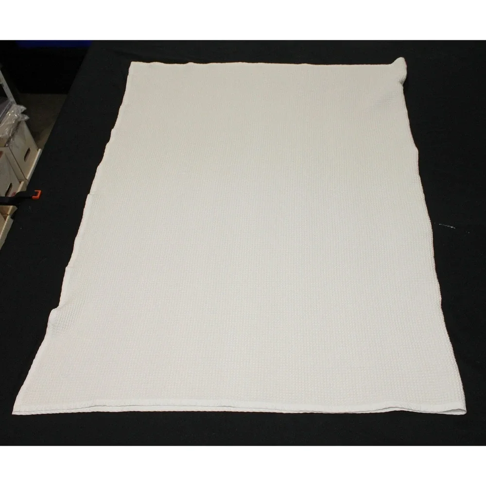 Pierre Cardin Paris White Cotton Waffle Weave Blanket 50x77 Throw Bed Blanket